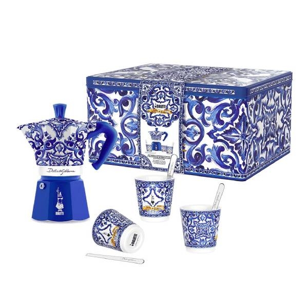 Bialetti Комплект Moka Express Mediterranean Blue за 3 чаши, 3 порцеланови чаши и 3 метални бъркалки